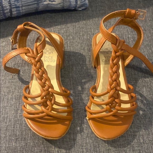 Vince Camuto Tan Braided Sandals Flat Sole Ankle Strap - Picture 1 of 2